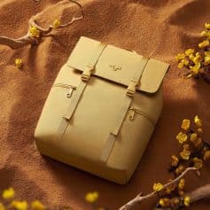 Stylish beige messenger bag designed for storing eyewear and accessories, perfect for optical professionals and customers.