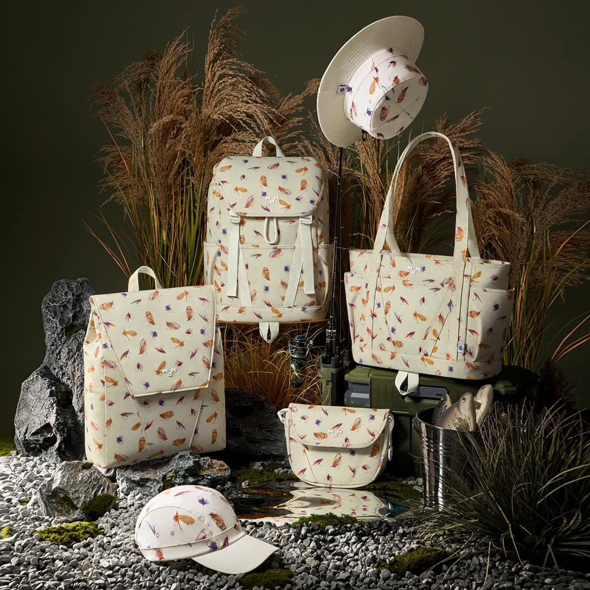 Striped Leisure Commuter Travel Backpack with Air Cushion Support - Image 4