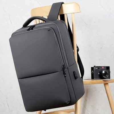 High-quality black optometry equipment backpack with multiple compartments, perfect for optometrists and eye care professionals. Durable, lightweight, and spacious for comfortable travel and storage.