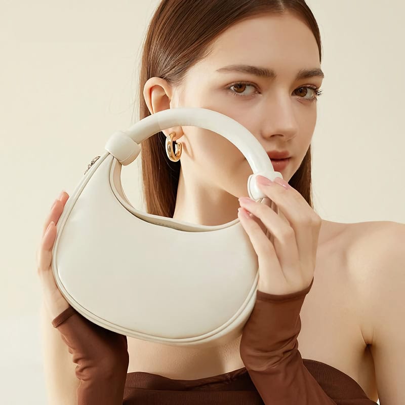 High-quality optical store with stylish glasses and accessories for modern eyewear needs.