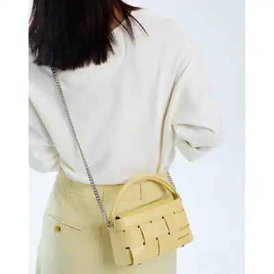 Elegant designer glasses and sunglass accessories for stylish looks.