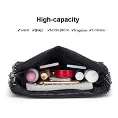 High-capacity makeup and accessories bag for cosmetics, skincare, and personal items. Perfect for storing makeup, skincare products, and daily essentials at Monalisa Medical.