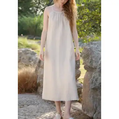 Elegant boho linen maxi dress perfect for summer, casual wear, beach outings, and relaxed occasions. Made from breathable, natural linen for comfort and style.